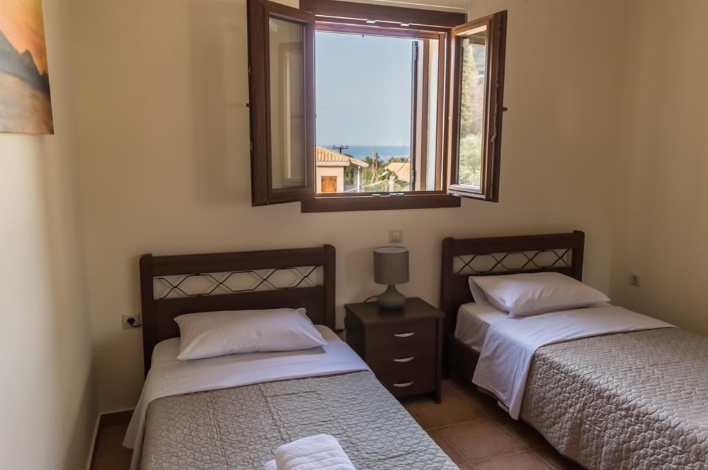 Aletro Villa Ayios Nikitas Ngoại thất bức ảnh