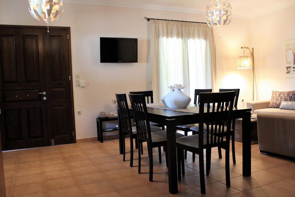 Aletro Villa Ayios Nikitas Ngoại thất bức ảnh